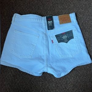 501 Levi’s High Rise Shorts in White